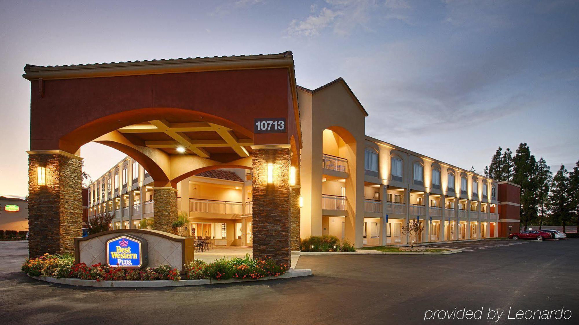 Best Western Plus Rancho Cordova Inn Exterior foto