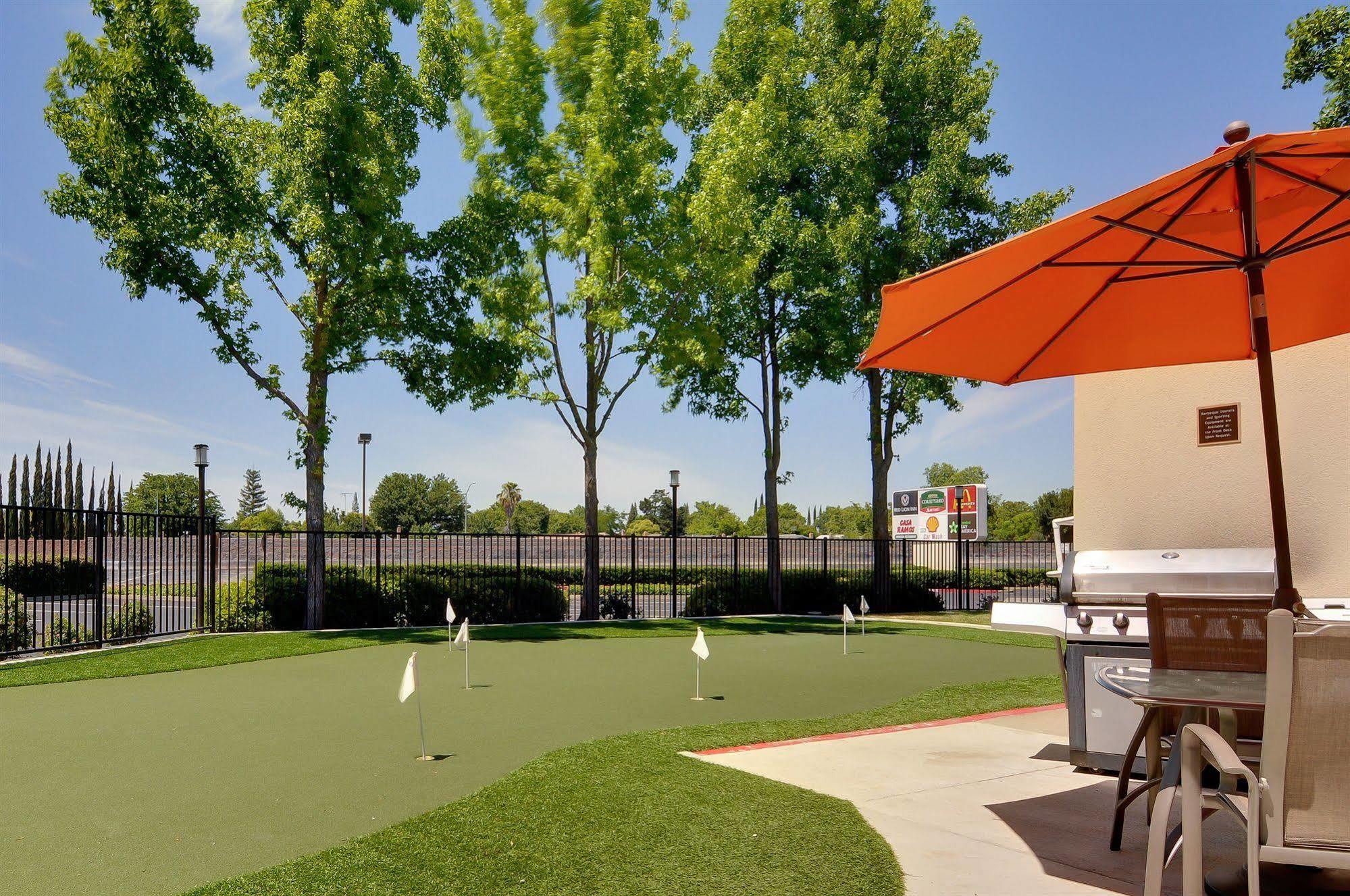 Best Western Plus Rancho Cordova Inn Exterior foto